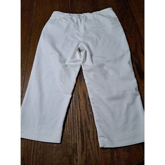Size 10 Croft & Barrow White The Effortless Stretch Capri Casual Pants - Picture 2 of 2